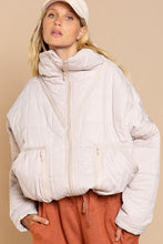 Load image into Gallery viewer, Quilted With Zipper Closure Jacket