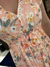 Load image into Gallery viewer, Floral Button Dress